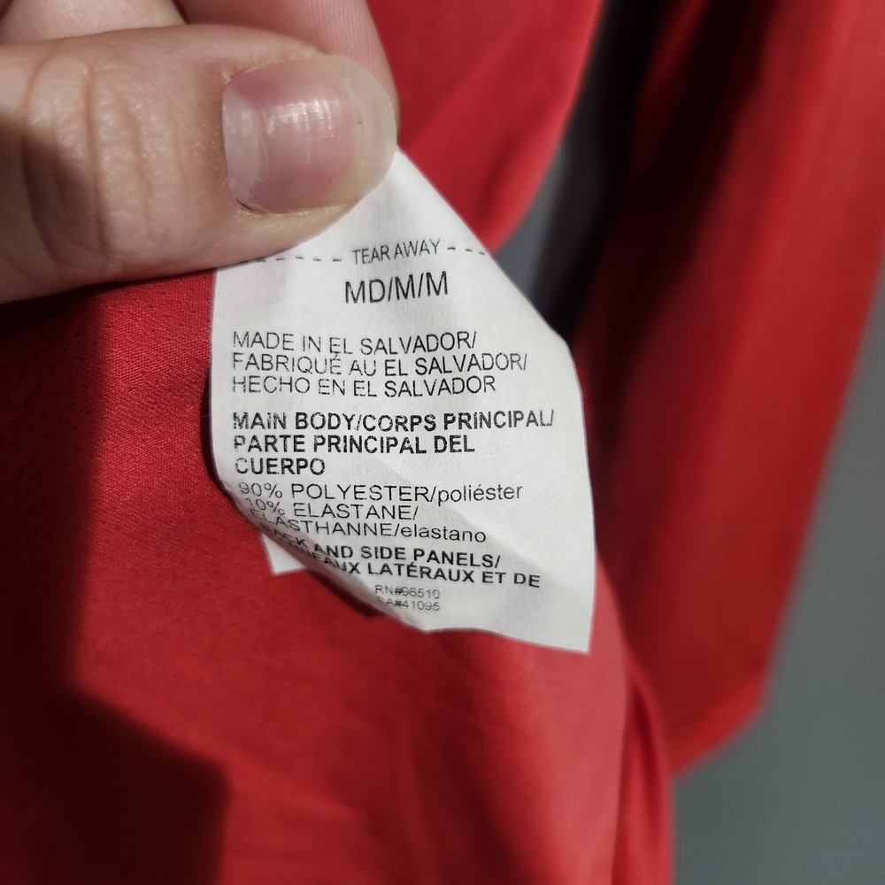 Under Armour Men's Long-Sleeve Red Performance Shirt Heatgeat Size Medium New - Picture 3 of 6